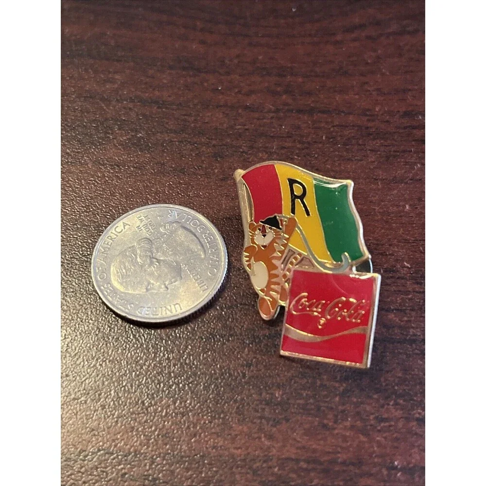 Vintage 1988 Seoul Olympics Coca Cola Hodori Tiger Rwanda Flag Lapel Pin‎